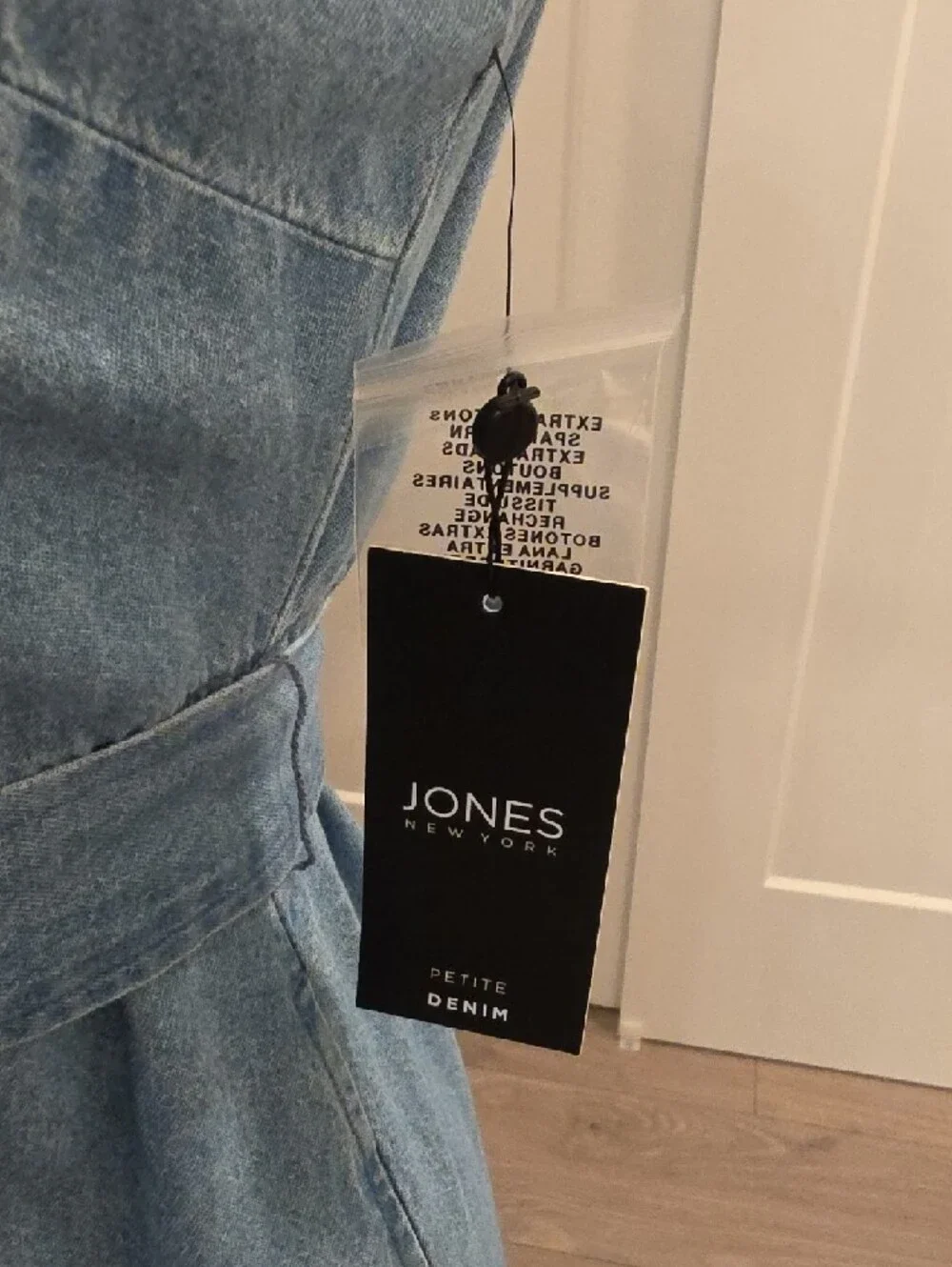 Jones NY lightweight  Blue Denim Sleeveless Button closure Dress PXS  NWTS - Picture 4 of 8